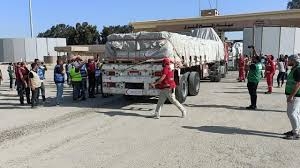 قمة دولية فاشلة بالقاهرة وصول أولى دفعة مساعدات إلى غزة