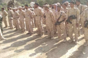 لحج.. مليشيا الانتقالي تقيل قائد اللواء الرابع ومصادر تتحدث عن تمرد داخل المعسكر