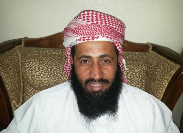 عدن.. الحكم بإعدام المتهمين الثلاثة بإغتيال الشيخ راوي الراوي عدن.. الحكم بإعدام المتهمين الثلاثة بإغتيال الشيخ راوي الراوي