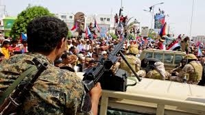 الانتقالي يوقف موكب "مليونية العدالة" لإحياء ذكرى اختطاف عشال قبل وصوله عدن الانتقالي يوقف موكب "مليونية العدالة" لإحياء ذكرى اختطاف عشال قبل وصوله عدن