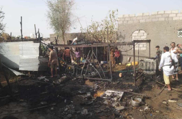 مأرب.. حريقان في مساكن نازحين خلال 24 ساعة أوقعا إصابات وخسائر مادية مأرب.. حريقان في مساكن نازحين خلال 24 ساعة أوقعا إصابات وخسائر مادية