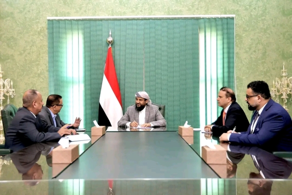 "اليمنية" تحمل جماعة الحوثي مسؤولية التدهور الكبير الذي لحق بالناقل الوطني "اليمنية" تحمل جماعة الحوثي مسؤولية التدهور الكبير الذي لحق بالناقل الوطني