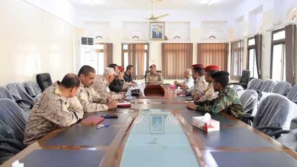 اللجنة الأمنية بحضرموت تحذر من "اختراق جهات تخريبية للمظاهرات" اللجنة الأمنية بحضرموت تحذر من "اختراق جهات تخريبية للمظاهرات"