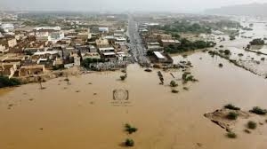 حضرموت .. تدفق السيول على معظم مناطق الوديان  وتحذيرات للمواطنين بتجنب عبورها