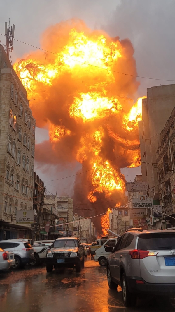 صنعاء .. استشهاد وإصابة 37 مواطنًا جراء غارات اسرائيلية صنعاء .. استشهاد وإصابة 37 مواطنًا جراء غارات اسرائيلية
