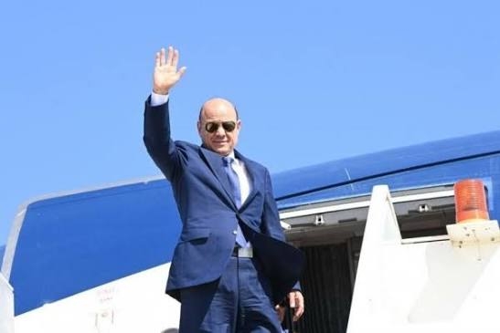 العليمي يغادر عدن متوجهاً إلى السعودية لإجراء مشاورات حول  الدعم الاقتصادي العليمي يغادر عدن متوجهاً إلى السعودية لإجراء مشاورات حول  الدعم الاقتصادي