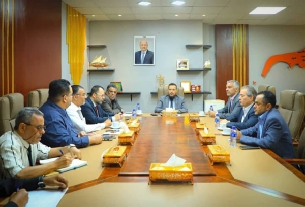 الحكومة تجدد طلبها بنقل مقرات المنظمات الدولية من صنعاء إلى عدن