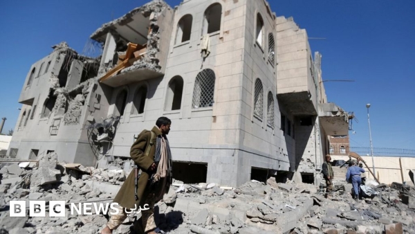 إعلام سعودي يتهم الإمارات بالوقوف خلف ضربات جوية دامية في اليمن