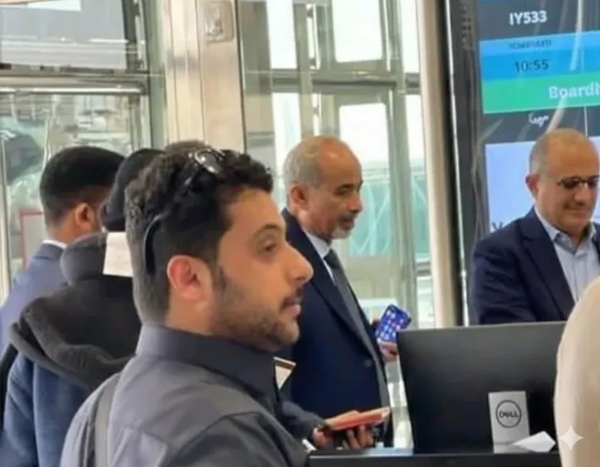 وصول الفريق محمود الصبيحي وعدد من وزراء الحكومة الجديدة إلى عدن