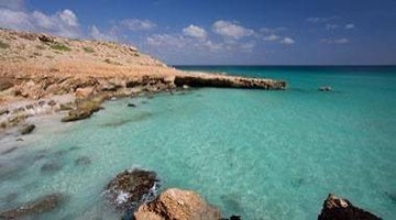 القوات الحكومية تتصدى لمحاولة إنزال جوي من طائرة عسكرية "مجهولة" في جزيرة ميون