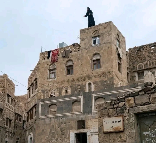 وفاة شابة منتحرة في حجة إثر حكم قضائي بإعادتها لزوجها قسراً