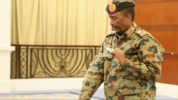 عبد الفتاح البرهان.. هل توليه الملف اليمني هو الذي أوصله لرئاسة السودان؟
