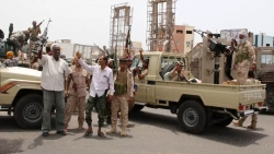 وزير الدفاع: العمليات العسكرية في عدن وأبين كانت بالتنسيق مع التحالف