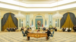 واشنطن تدعو لتنفيذ اتفاق الرياض نحو تحقيق تسوية سياسية شاملة