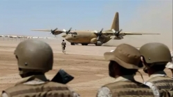 مصادر: التحالف يعلق عملياته العسكرية في جبهات الحدود مع اليمن