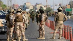 القوات العراقية تقتل أربعة محتجين والسيستاني يحذر من أزمة