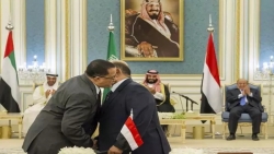 في تقرير جديد.. هيومن رايتس ووتش توثق انتهاكات "الانتقالي" وتنتقد اتفاق الرياض