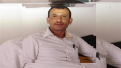‫نقابة الصحفيين تطالب بإنقاذ "الصمدي" إثر تدهور صحته بسجون الحوثي