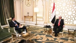 بن عديو يطالب الرئيس هادي بتفكيك معسكر تديره الإمارات في شبوة
