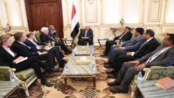 المبعوث الأممي يفشل في إقناع الرئيس هادي بالذهاب إلى حوار سياسي شامل مع الحوثيين