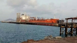 شركة النفط تؤكد انفراج أزمة الوقود في عدن