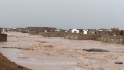 مأرب .. تضرر أكثر من ستة آلاف أسرة جراء السيول