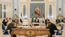 التحالف يدعو الى عودة الأوضاع إلى سابق وضعها في عدن وإلغاء أي خطوة تخالف اتفاق الرياض