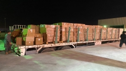 سلطنة عمان تقدم 8 شحنات من المساعدات الطبية لمحافظات المهرة وحضرموت وعدن اليمنية