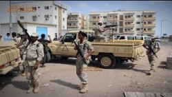 عدن ..اندلاع اشتباكات في المنصورة قرب مقر الحزام الأمني التابع للإنتقالي