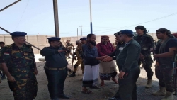 وزير الداخلية يزور محافظة المهرة للاطلاع على واقع الاجهزة الأمنية بالمحافظة