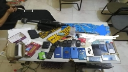 أمن مديرية مديرية حوف بالمهرة يلقي القبض على أحد مروجي الممنوعات
