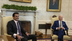 الرئيس الأمريكي يعتزم تصنيف قطر "حليفا رئيسيا" للولايات المتحدة من خارج الناتو