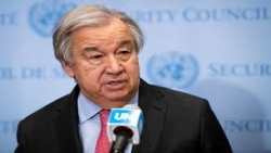 الأمين العام للأمم المتحدة يدعو إلى وقف إطلاق النار بغزة ومصر تؤكد رفضها لتهجير السكان