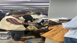 عدن.. وصول 190 يمنيا من العالقين في السودان بعد أشهر من المعاناة